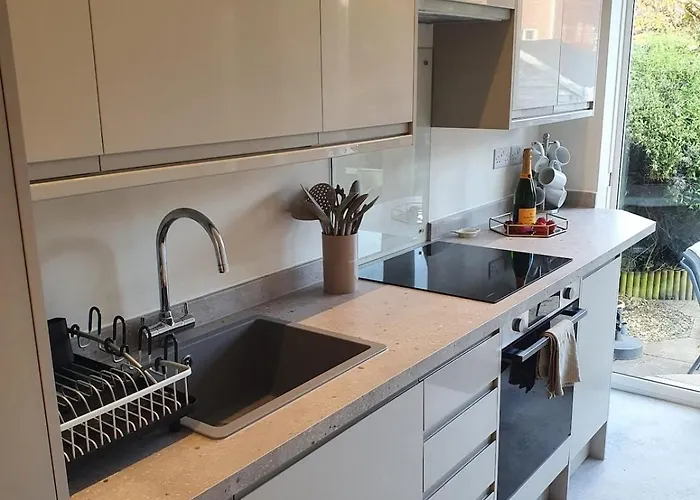 Luxury Apartment Close To Beach